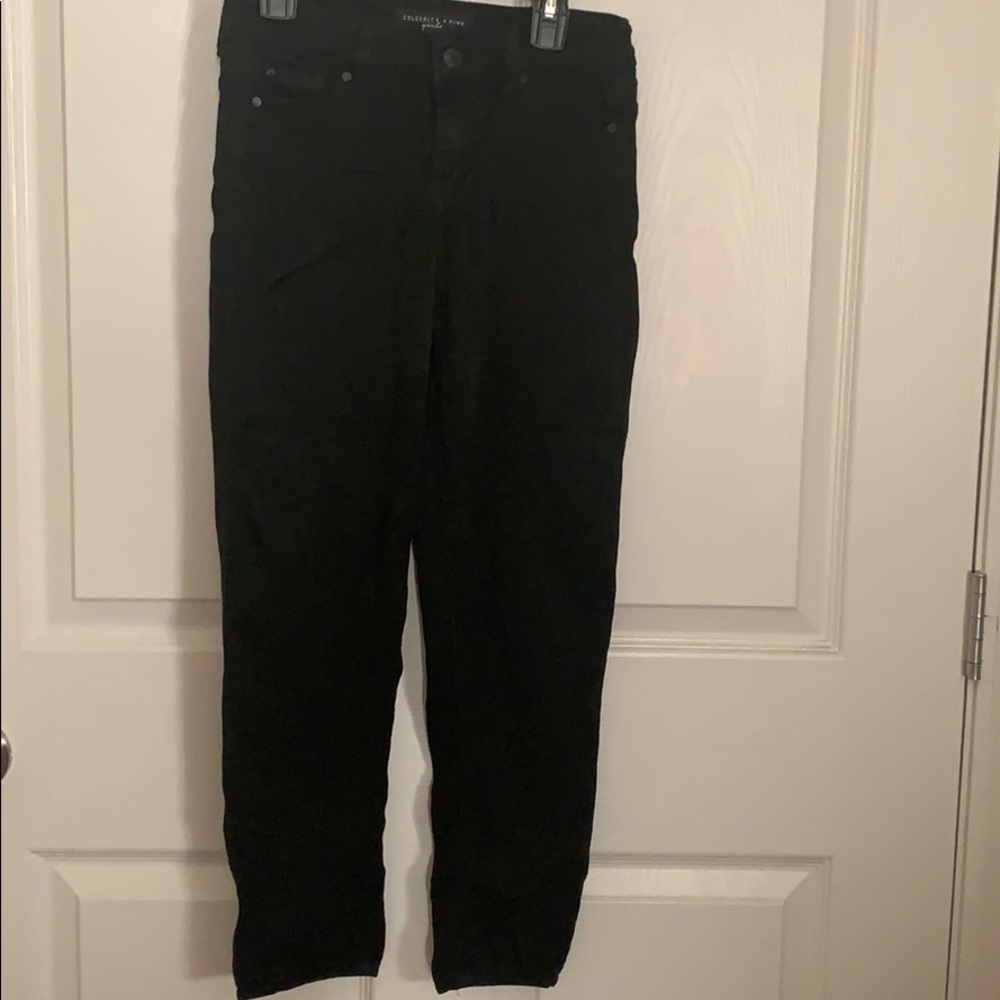 Super soft girl’s jeggings